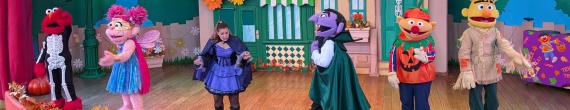 1, 2, 3... ¡Ya es Halloween!: El Conde Draco de Barrio Sésamo celebra el Halloween en PortAventura
