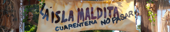 La Isla Maldita: El gran pasaje del terror nocturno de PortAventura World donde descubrirás una terrorífica isla maldita del caribe.