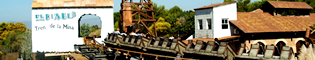 El Diablo - Tren de la Mina: En México, en PortAventura, todo tiembla en el trayecto de esta antigua mina de plata al paso de las vagonetas. Dice la leyenda que son conducidas por el Diablo. Una montaña rusa divertida de PortAventura.