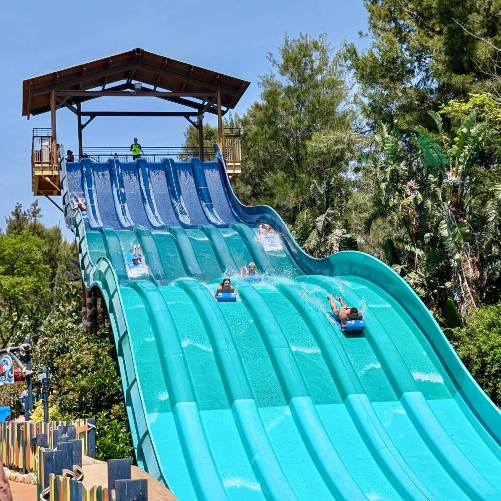 Speed Race de Caribe Aquatic Park ofrece un final con efecto similar al aquaplaning