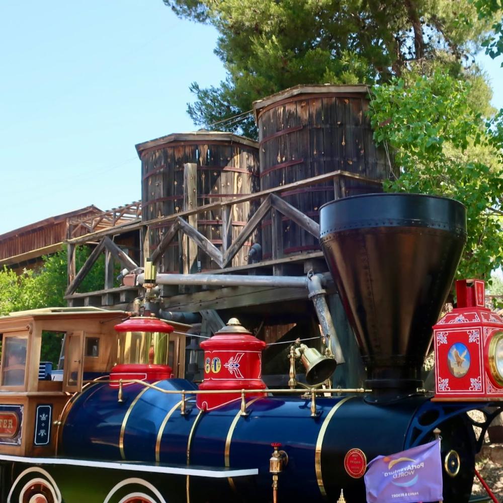 Antes de 2012, el Tren de Vapor de PortAventura usaba locomotoras reales y depósitos de agua