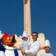 Fonsi Nieto apadrina un pastel gigante de Hurakan Condor