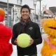 Fernando Verdasco 'juega' en Port Aventura
