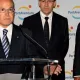 José Montilla pone la primera piedra de la área infantil de PortAventura