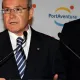 José Montilla pone la primera piedra de la área infantil de PortAventura