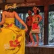 Pareos en Bora-Bora