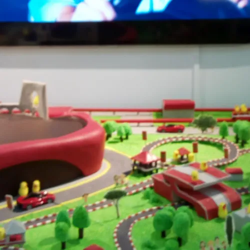 La mona de Pascua de Ferrari Land