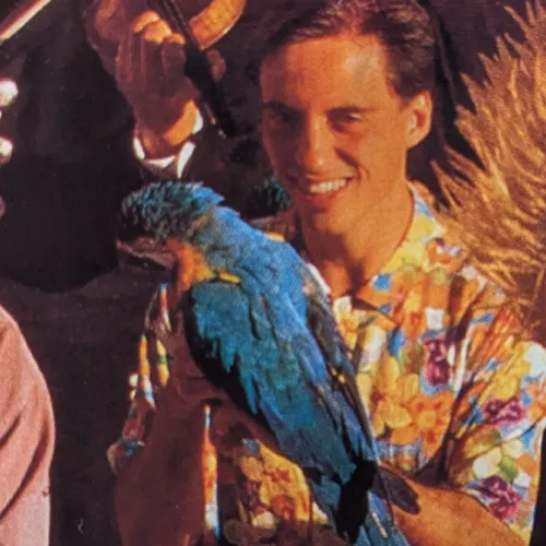 Fotos históricas de Makamanu Bird Show
