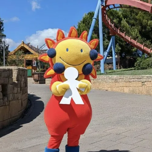 PortAventura presenta ”Solet” su nueva mascota