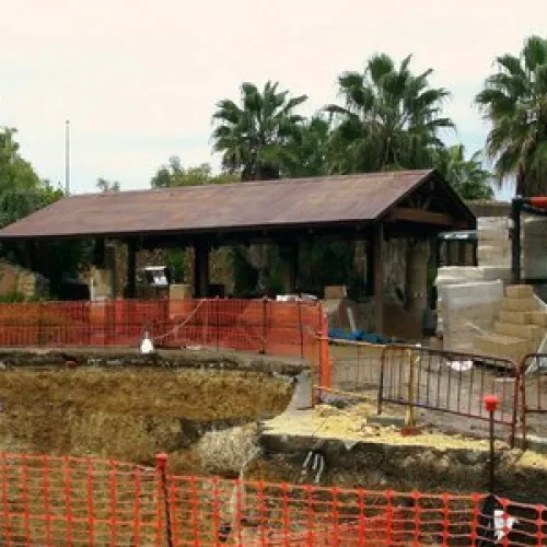 Se empieza a instalar la torre - Diciembre 2004