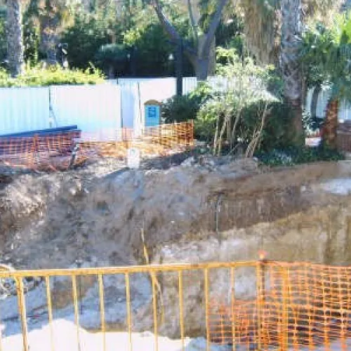 Se empieza a instalar la torre - Diciembre 2004