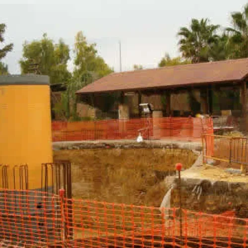 Se empieza a instalar la torre - Diciembre 2004