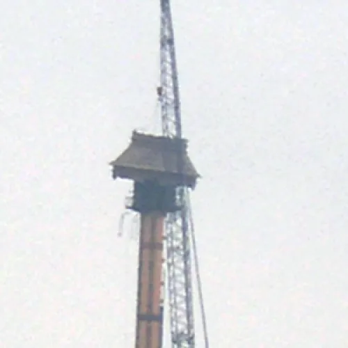 Se eleva la torre de Hurakan Condor - Enero / Febrero 2005