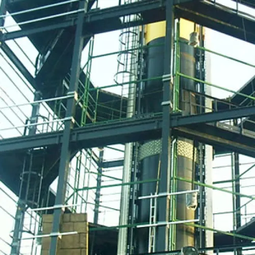 Sigue la construcción con el parque abierto - Marzo 2005