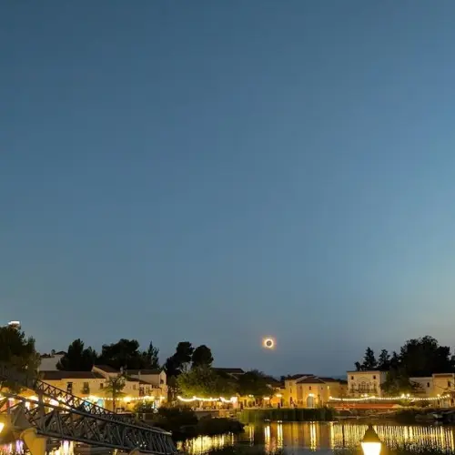 Eclipse total de Sol en PortAventura World