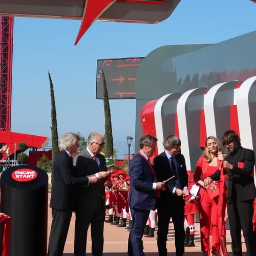 Gran inauguración de Ferrari Land