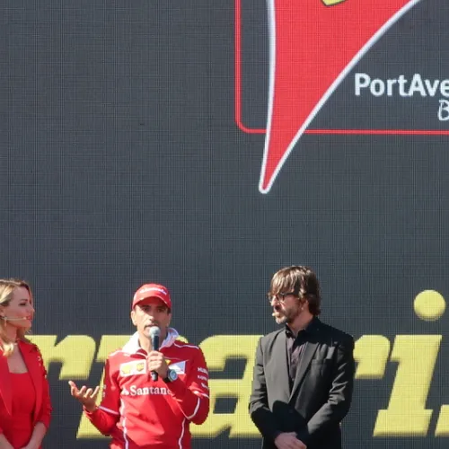 Gran inauguración de Ferrari Land
