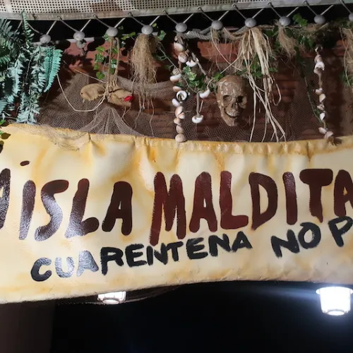 La Isla Maldita