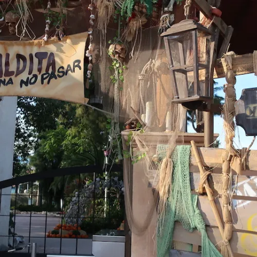 La Isla Maldita