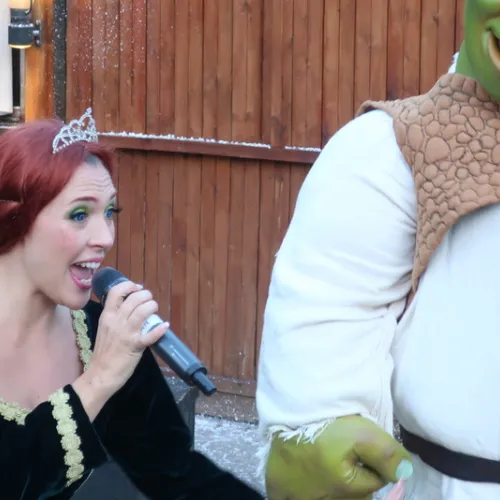 Meet Shrek & Fiona